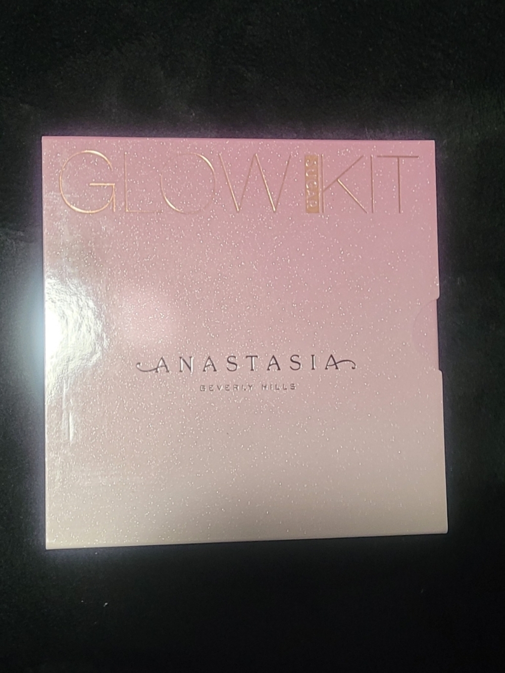 Anastasia Beverly Hills Glow Kit Highlighter Palette